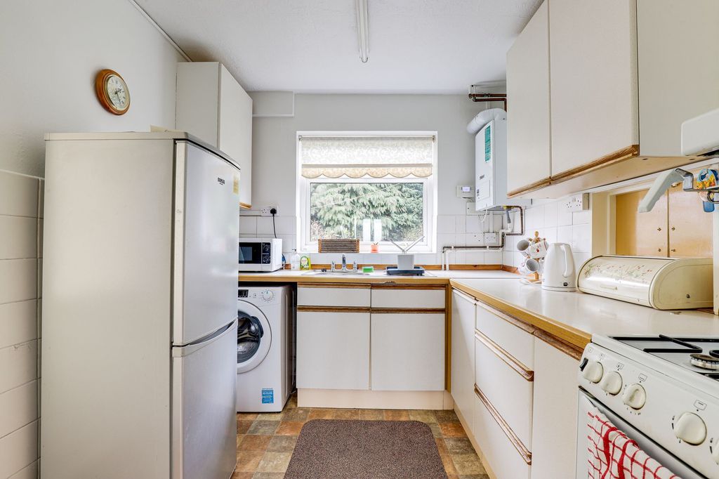 Property photo 3 of 21