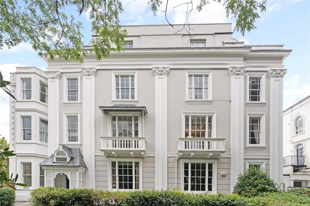 Property photo 1 of 11 Front Elevation