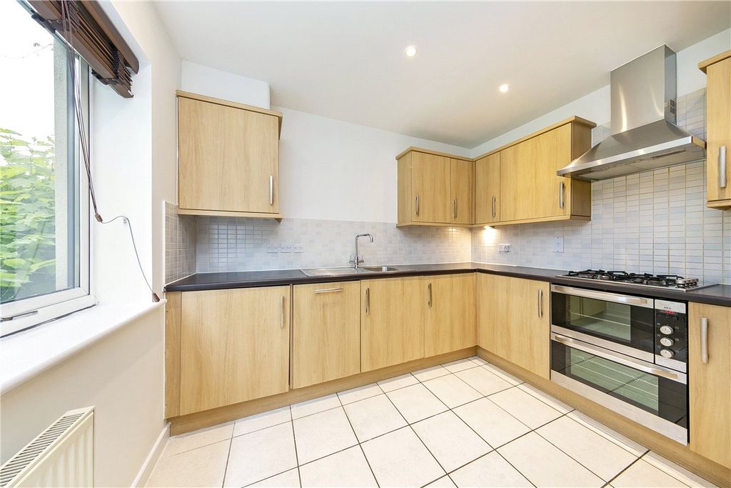 Property photo 2 of 13 Kitchen