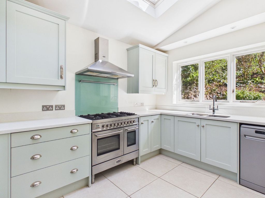 Property photo 2 of 16 Picture No. 38