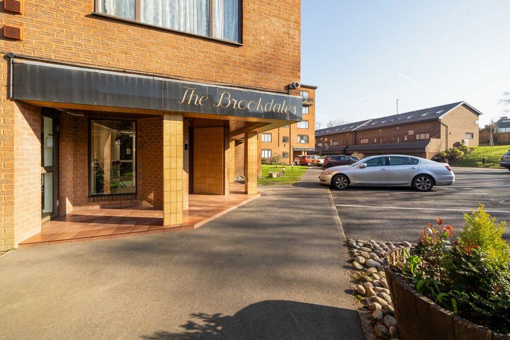 Property photo 1 of 7