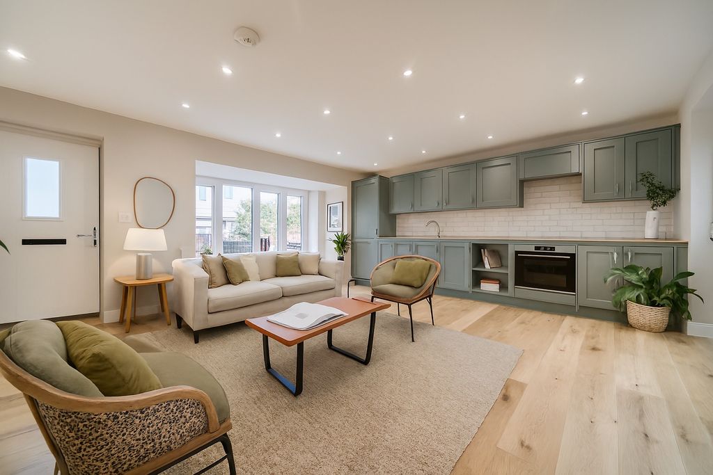 Property photo 2 of 8 4581701