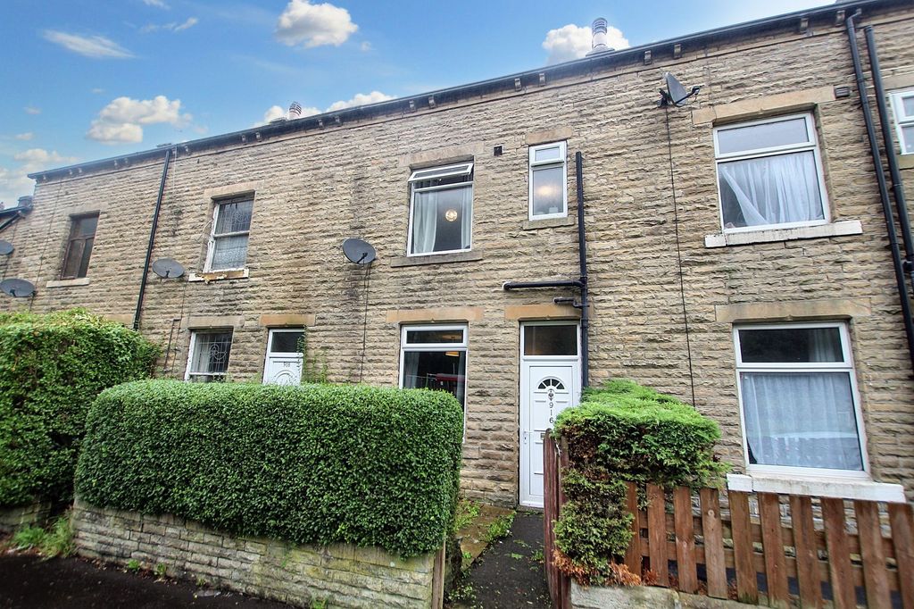 Property photo 2 of 14