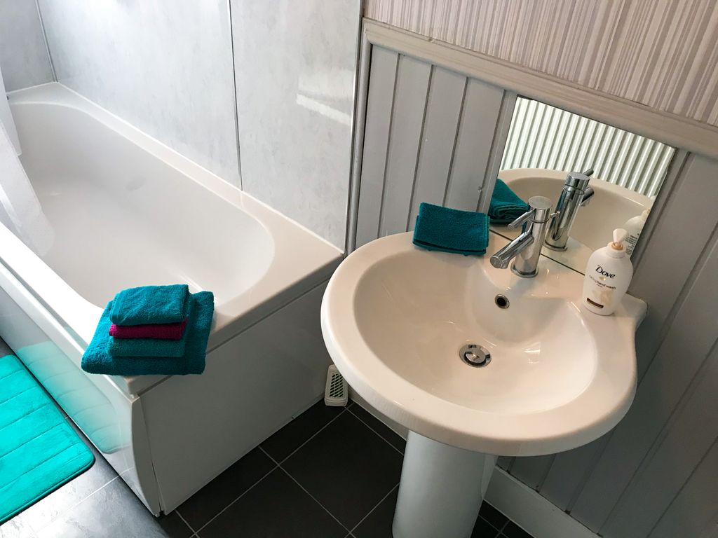 Additional image 30 of 2 bed flat to rentRosebank Place, Aberdeen, Aberdeen AB11