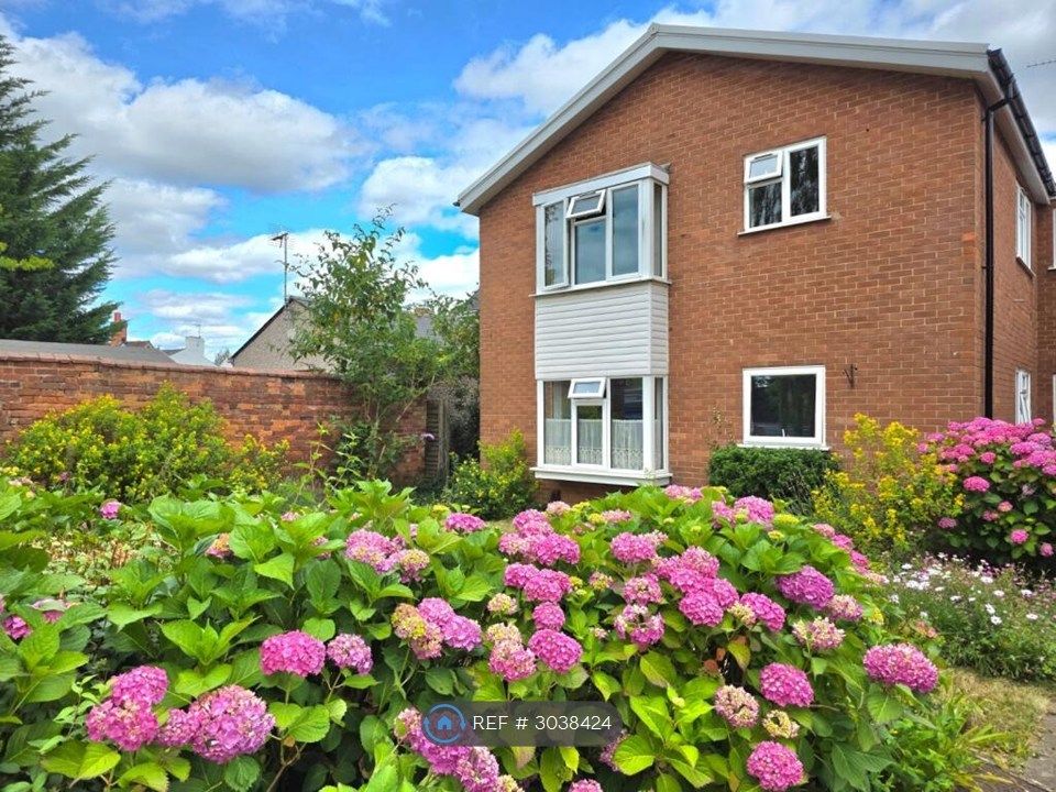 Property photo 1 of 9
