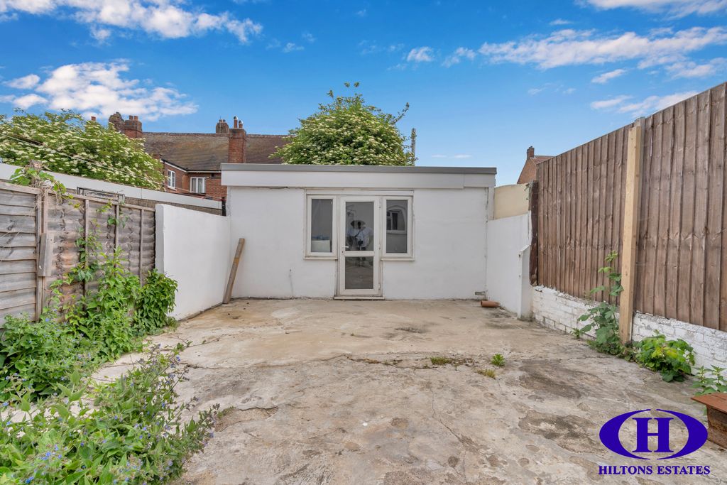 Property photo 3 of 16 Pic-14