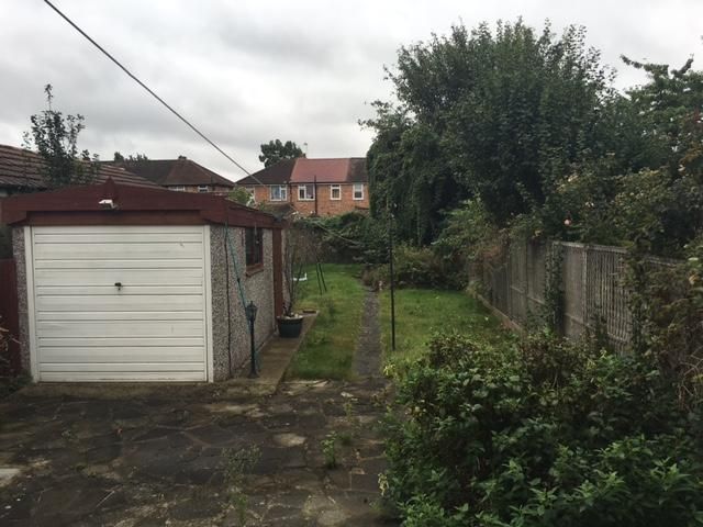 Property photo 2 of 7 Garden