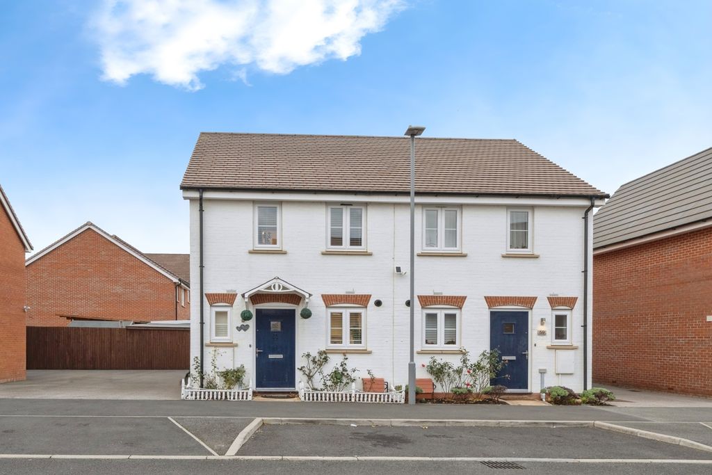 Property photo 1 of 15 Pbox-Img.Jpg