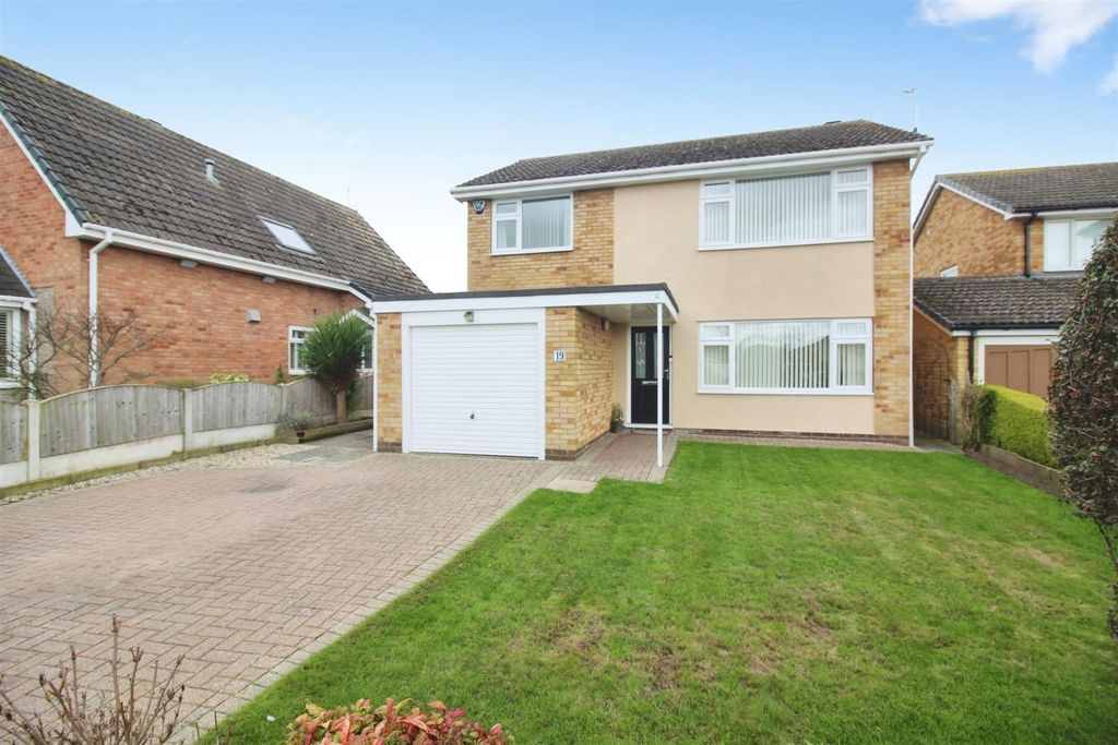 Property photo 1 of 15 Exterior