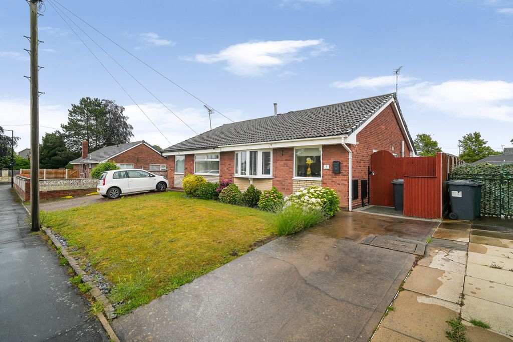 Property photo 1 of 20