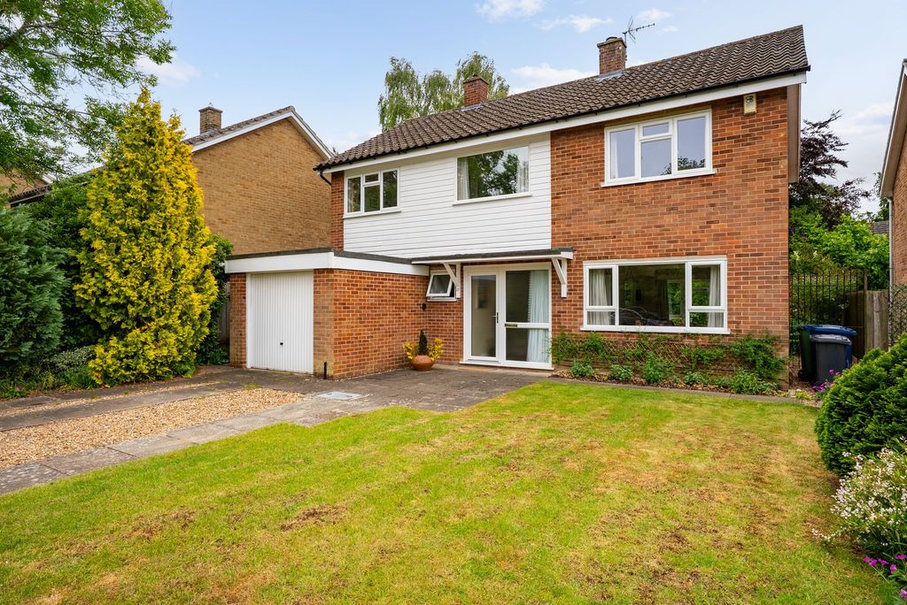 Property photo 1 of 33