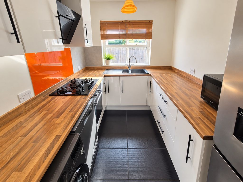 Property photo 3 of 7 5588313