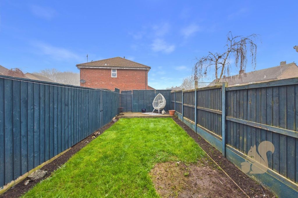 Property photo 3 of 17 Cam01254G0-Pr0418-Still015.Jpg