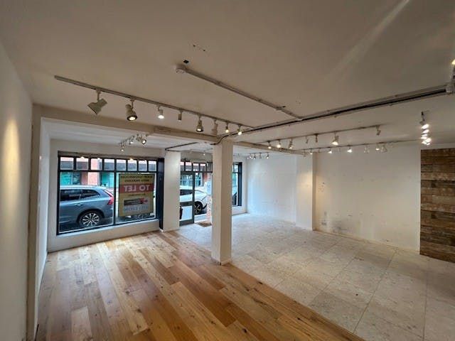 Property photo 2 of 4 Shop Interior Feb.Jpg