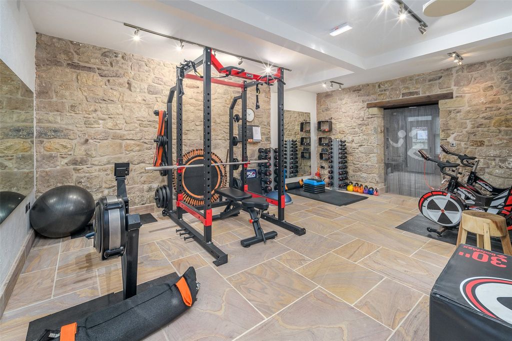 Property photo 2 of 21 Picture No. 04