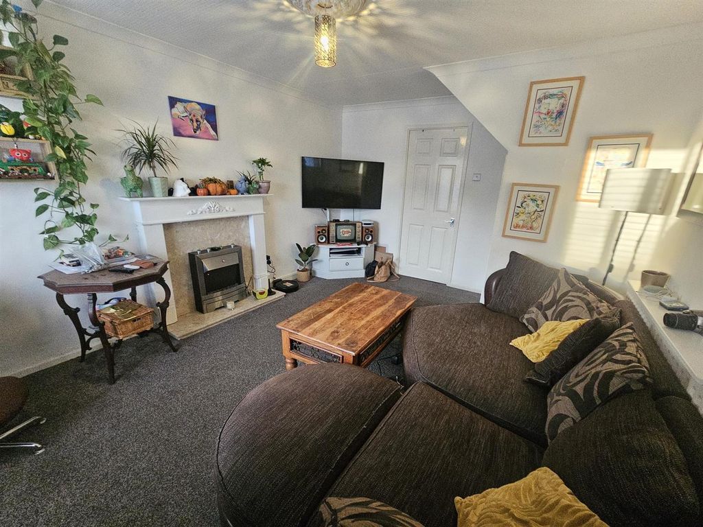 Property photo 1 of 12 1000055928.Jpg