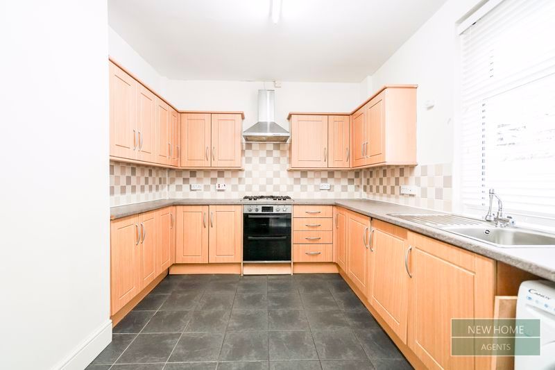 Property photo 3 of 21 Photo 20