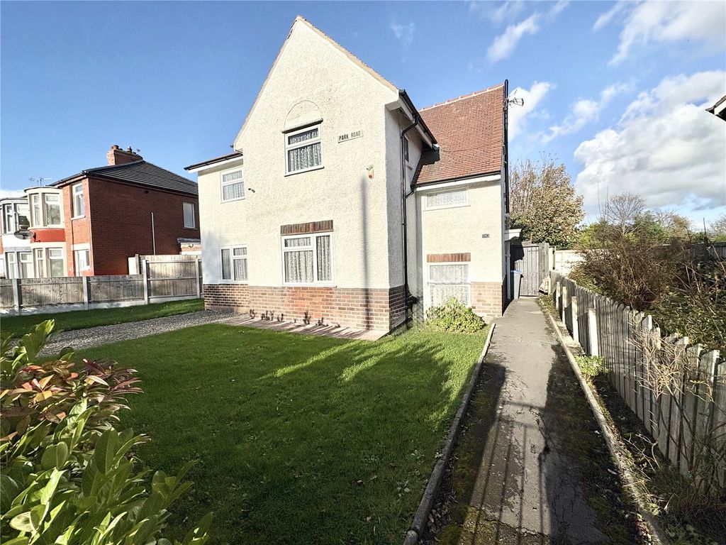 Property photo 1 of 20 Picture No. 18