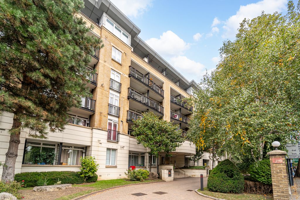 Property photo 1 of 13