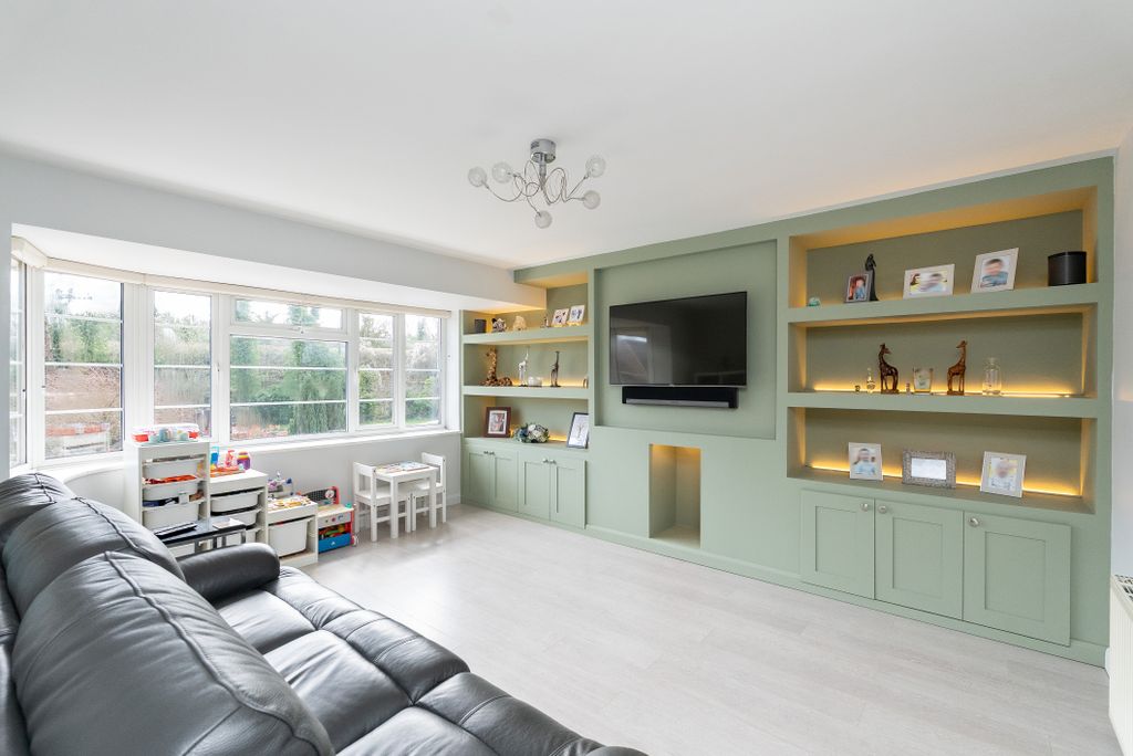 Property photo 3 of 11 Dsc01914