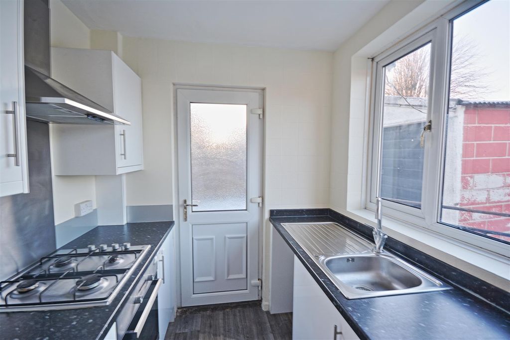 Property photo 3 of 7 3.Jpg