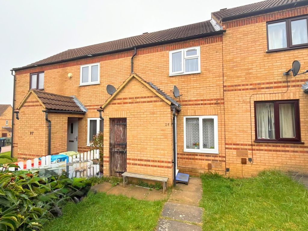 Property photo 1 of 8 Photo 6