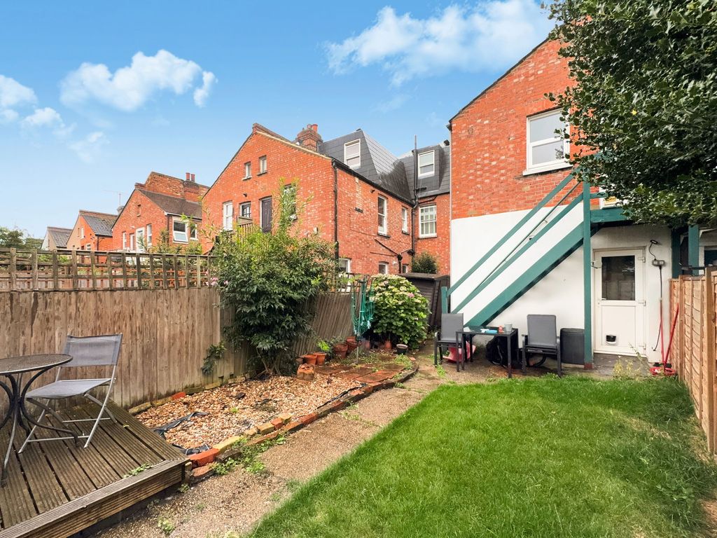 Property photo 3 of 15