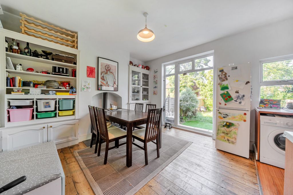 Property photo 3 of 18 1481534-15-6A3500...