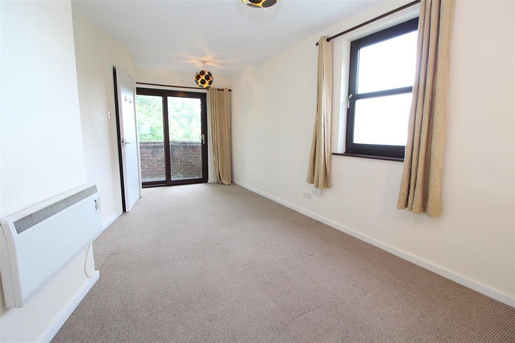 Property photo 2 of 9 Img_8899.Jpg