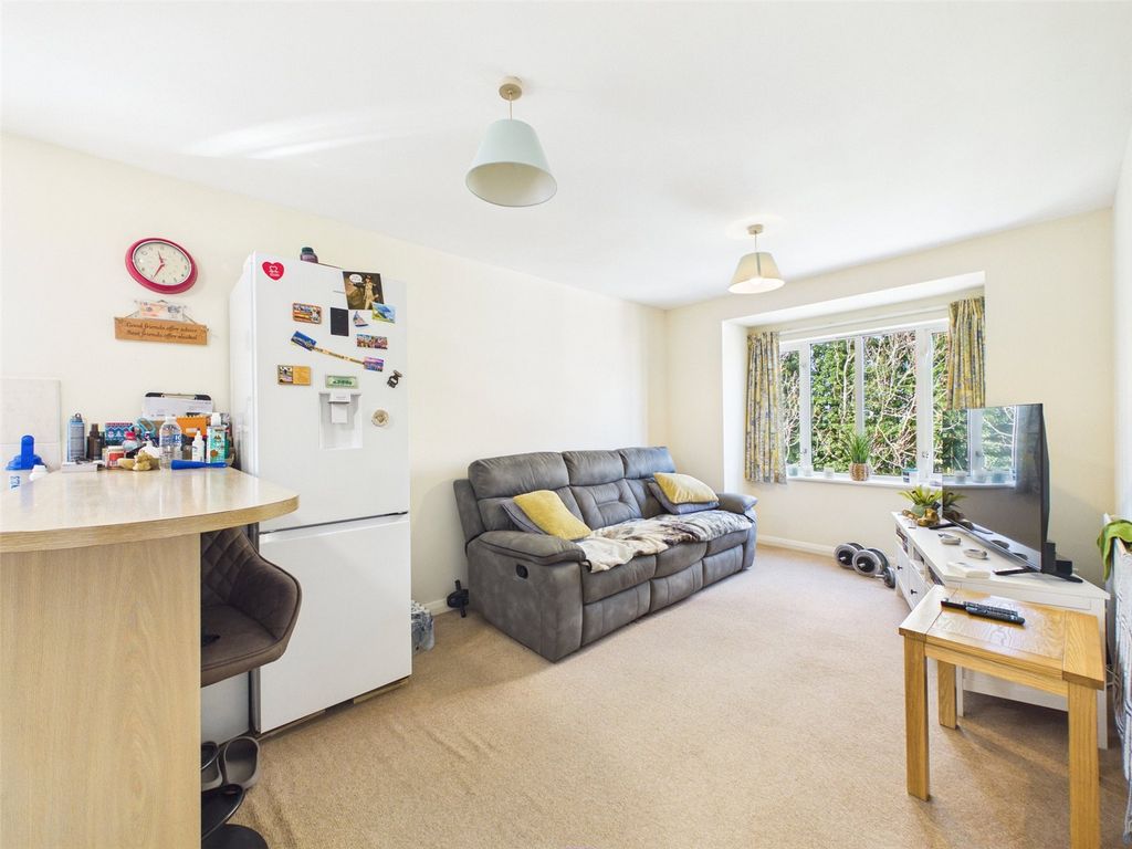 Property photo 2 of 8 Picture No. 05