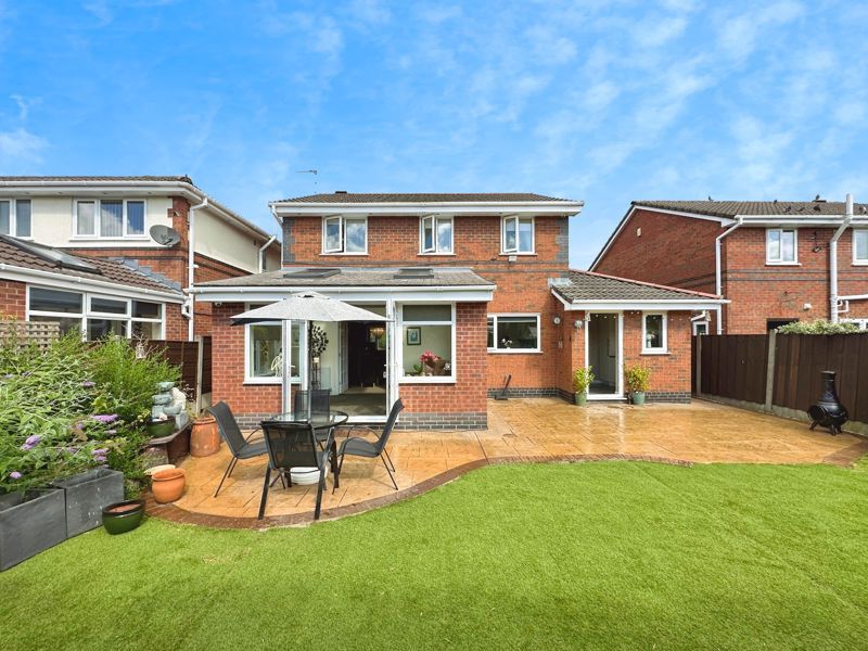 Property photo 2 of 28 External Rear