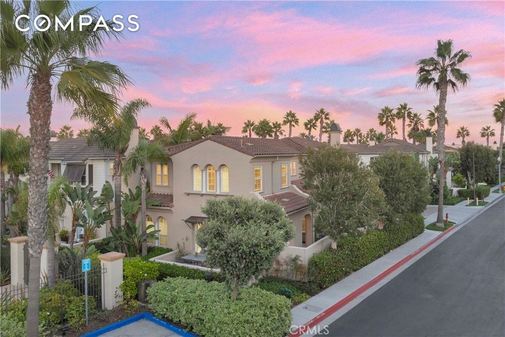 Property photo 3 of 61