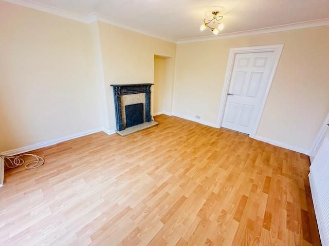 Property photo 2 of 20 9.Jpg
