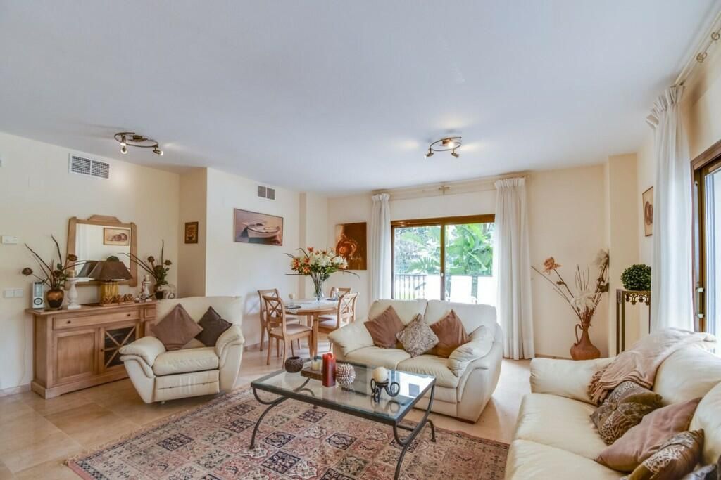 Property photo 3 of 3