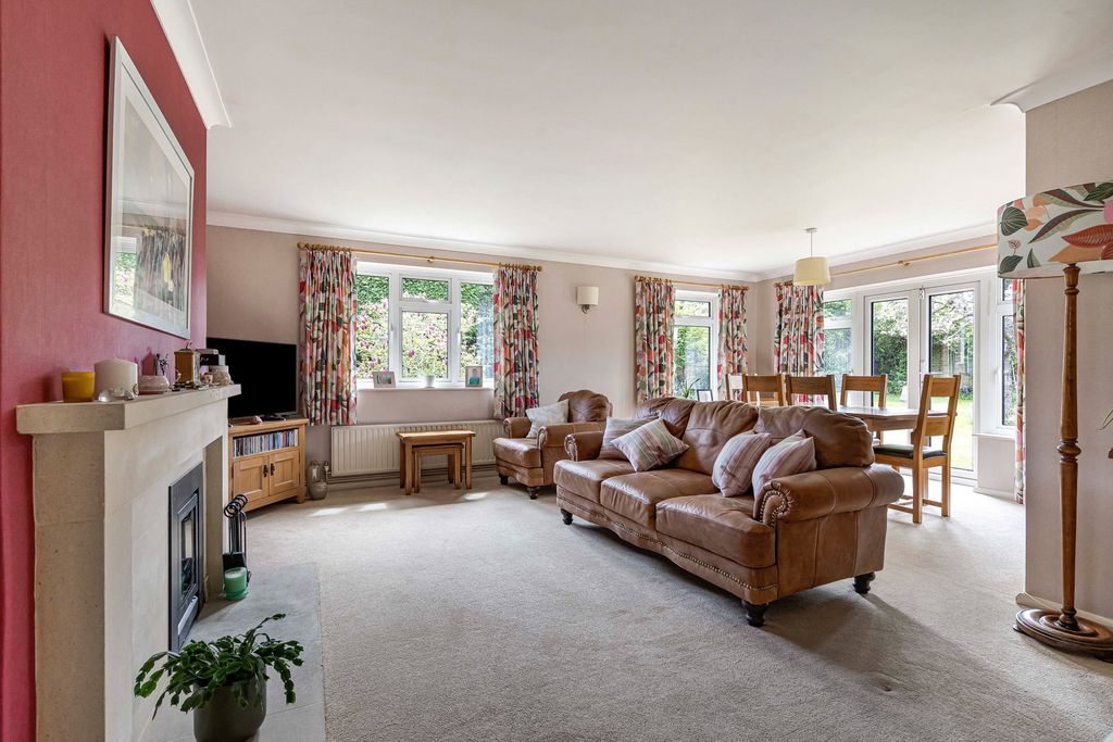 Property photo 3 of 16