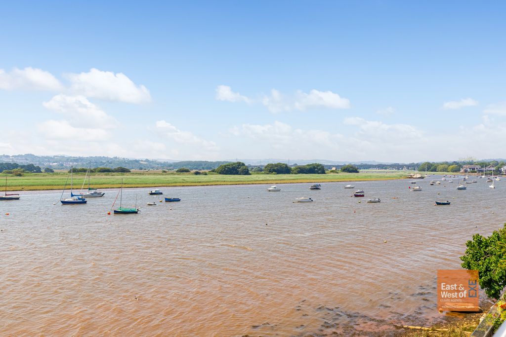 Additional image 4 of 3 bed flat for saleStrand Court, Topsham, Exeter EX3