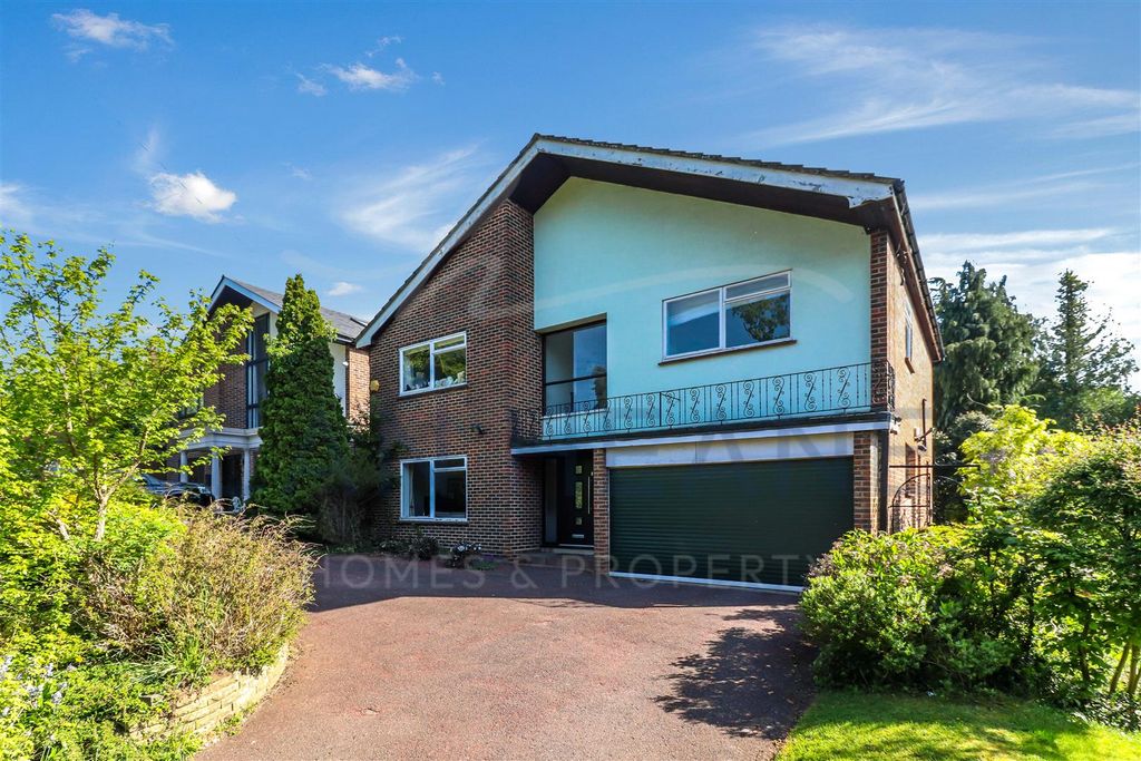 Property photo 1 of 22