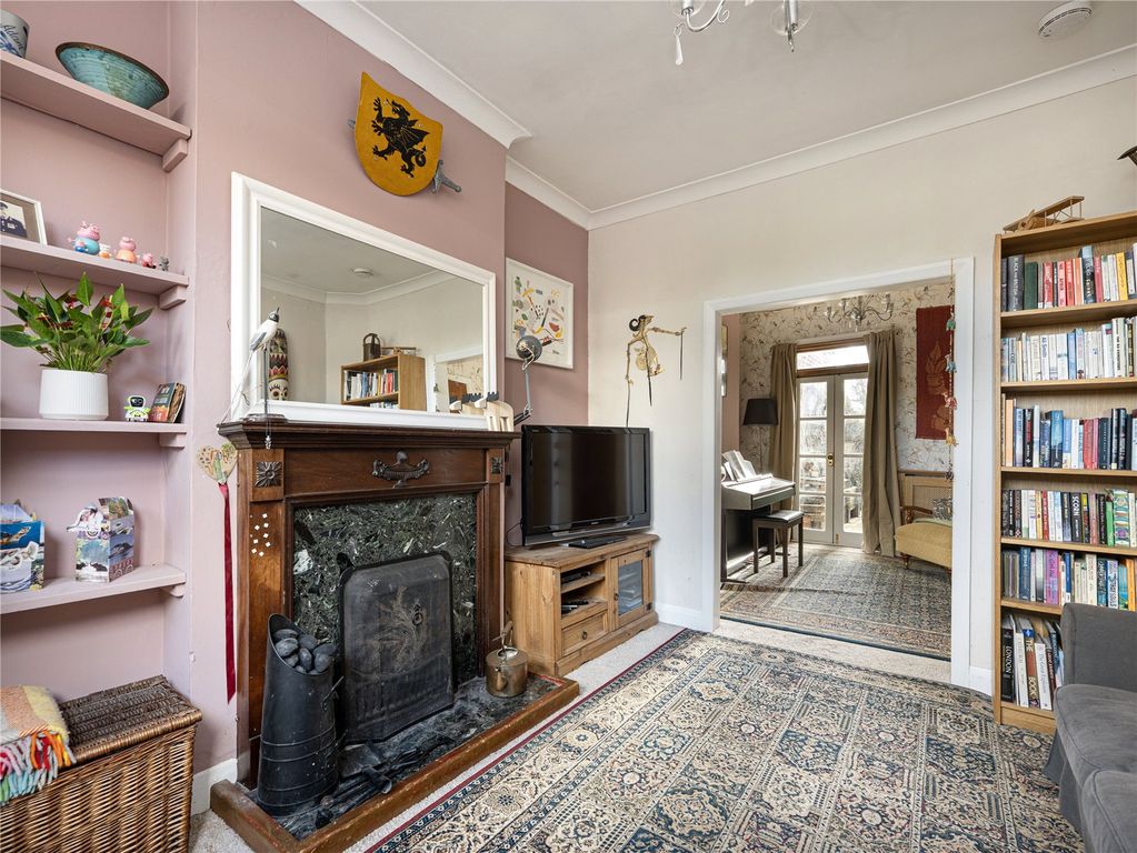 Property photo 3 of 15 Picture No. 21