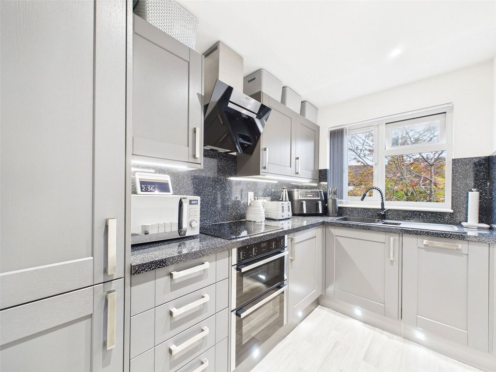 Property photo 3 of 9 Picture No. 09