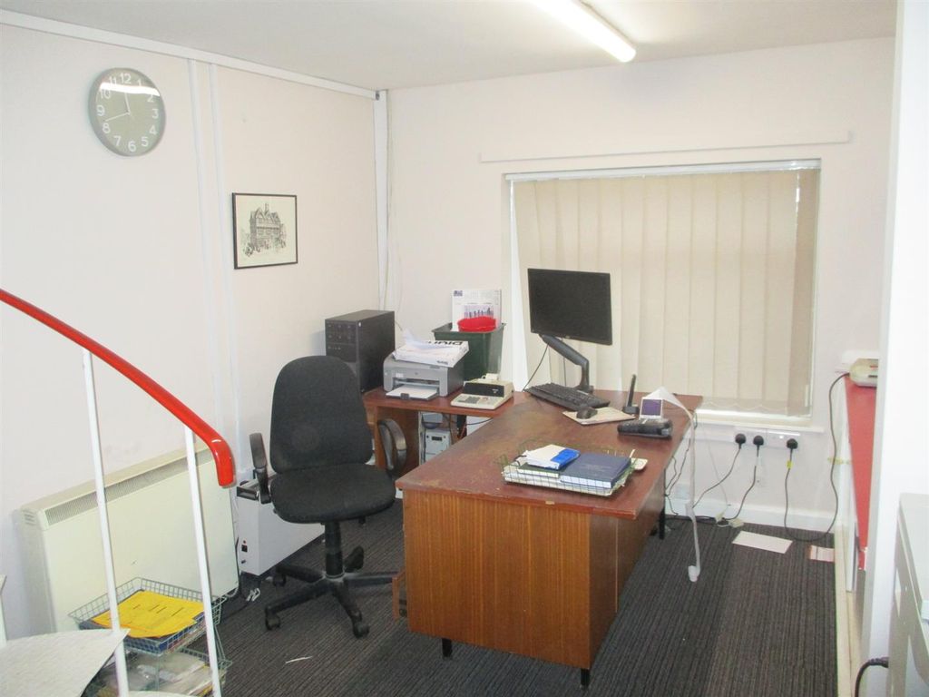 Property photo 3 of 6 Img_0069.Jpg