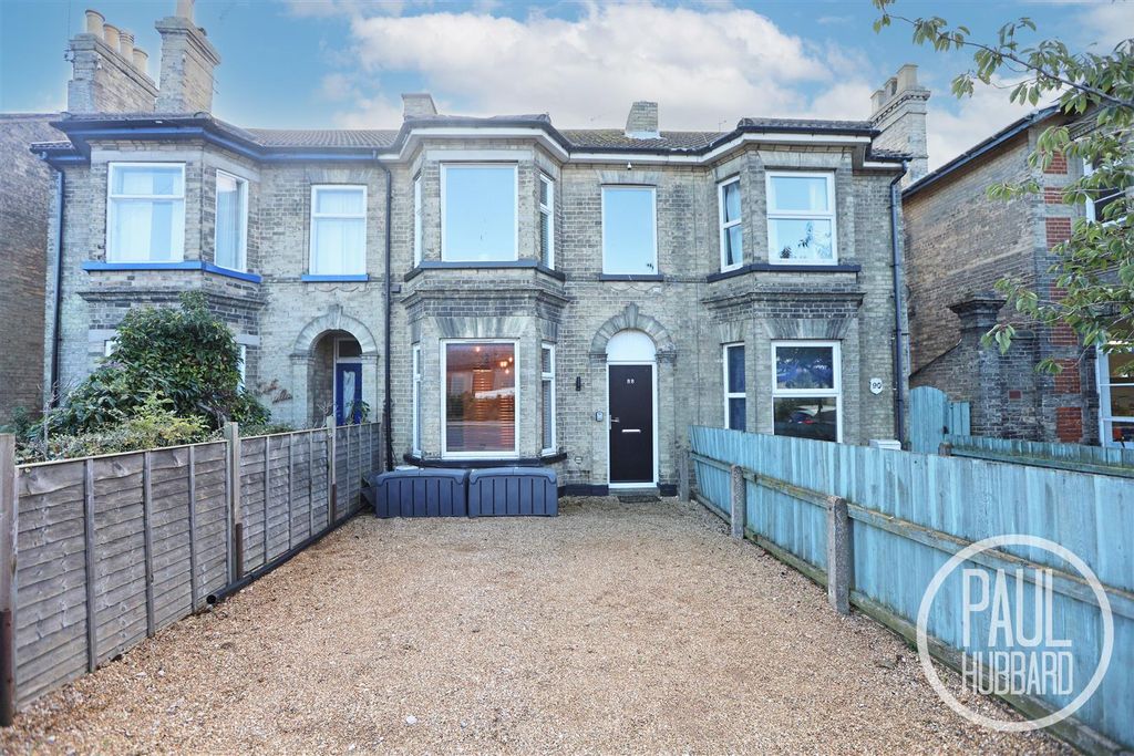 Property photo 1 of 15 7R5A4894.Jpg
