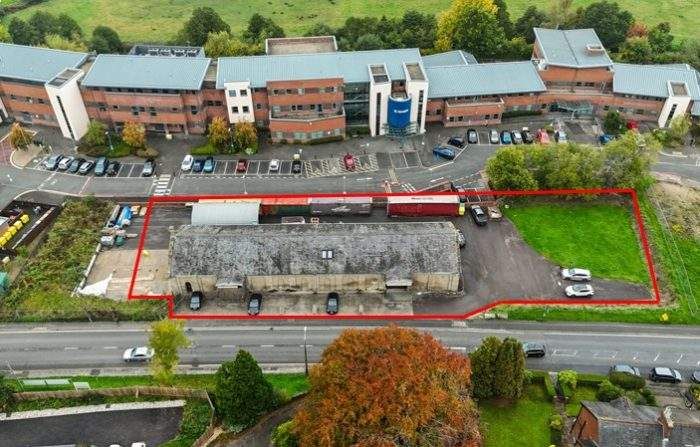 Property photo 1 of 7