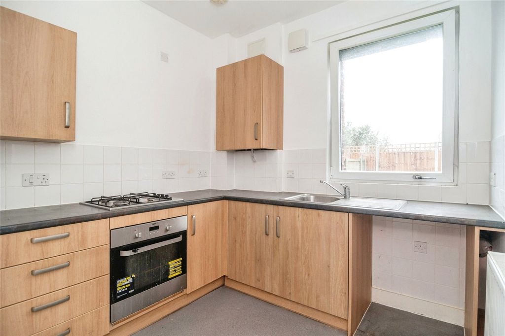 Property photo 2 of 13 Kitchen
