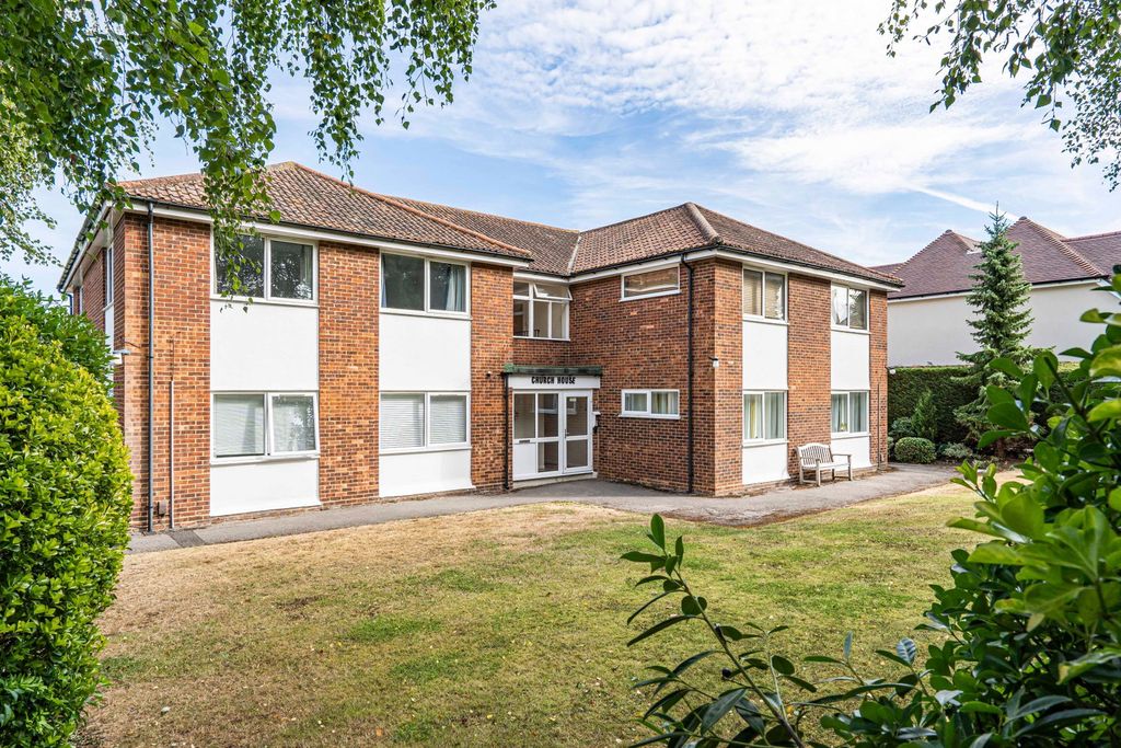 Property photo 1 of 12