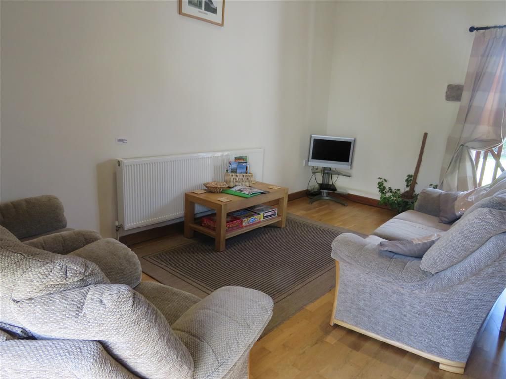 Property photo 3 of 9 Living Room