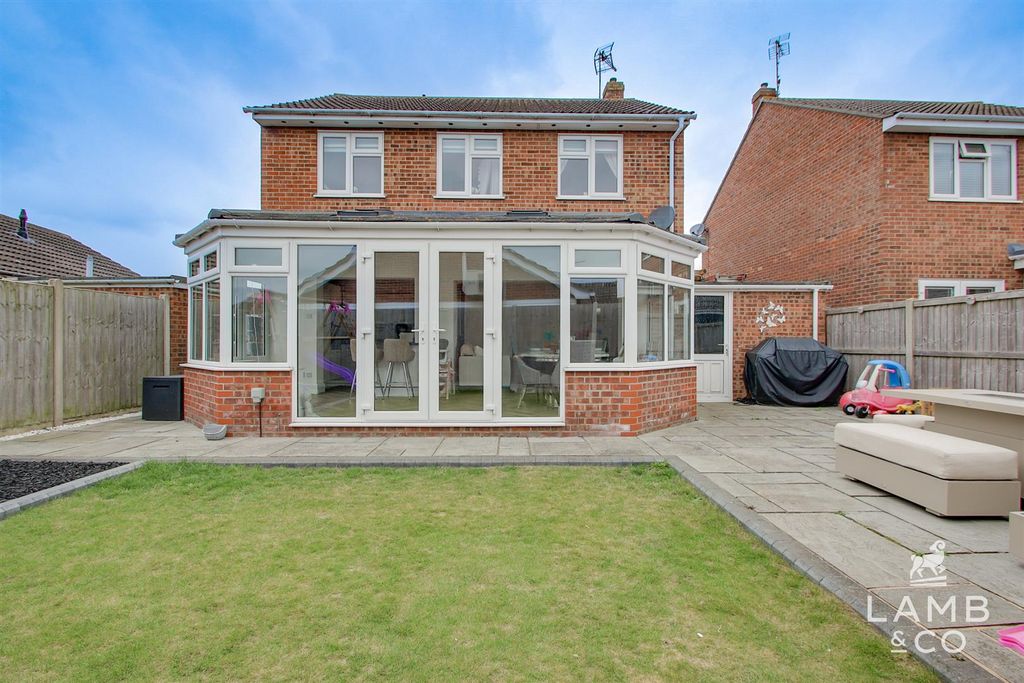 Additional image 24 of 3 bed detached house for saleCrome Road, Clacton-On-Sea CO16