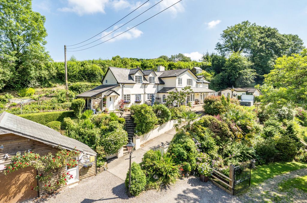 Property photo 1 of 33 1482363-3-6A3E907...