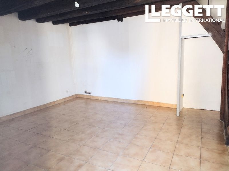 Property photo 3 of 10