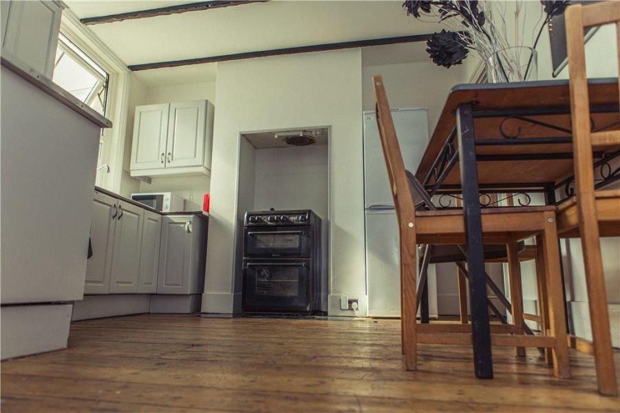 Property photo 3 of 20