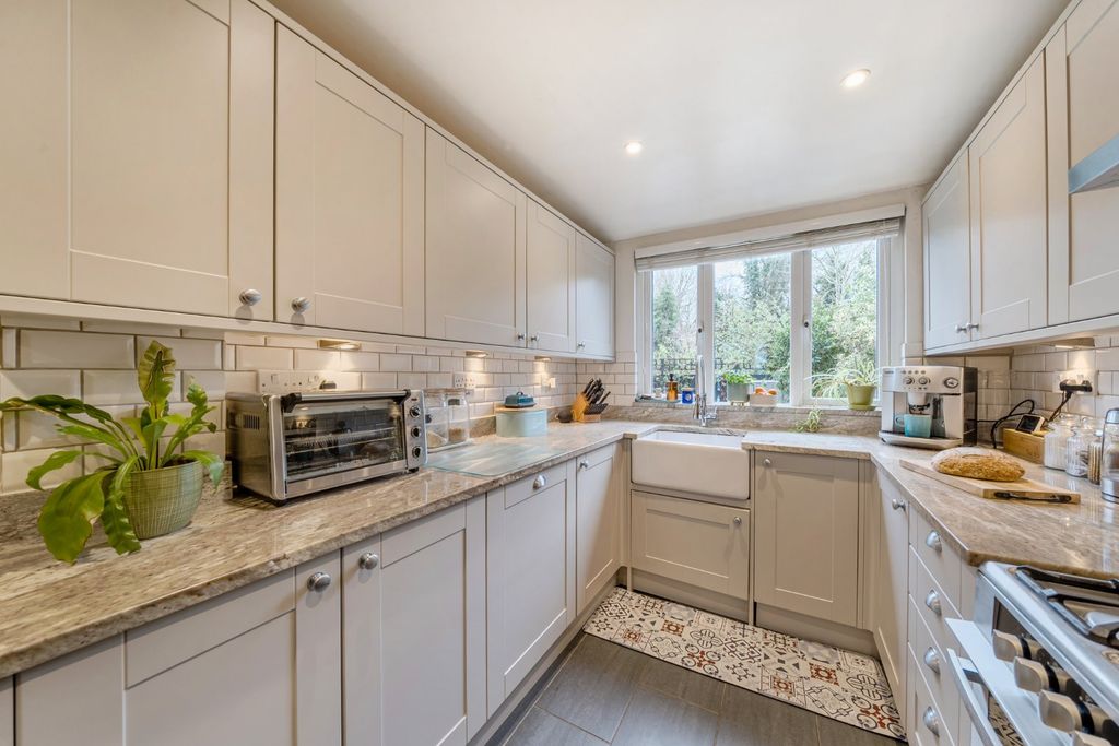 Property photo 3 of 14 Picture No. 16